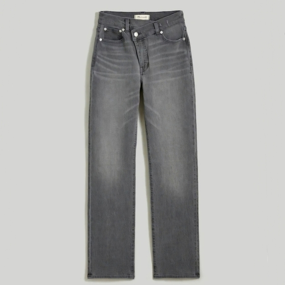 Madewell 90s Straight Jean in Burwick Wash: Cross-Tab Edition